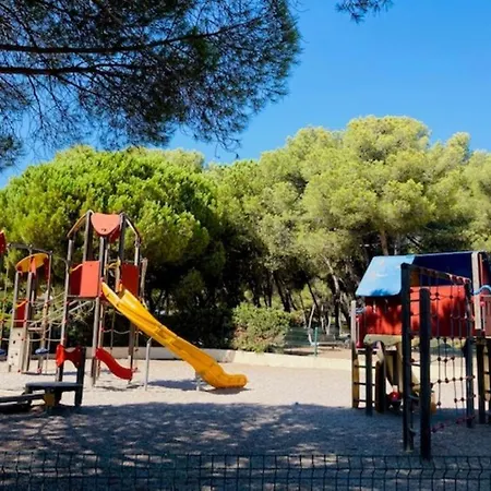 Campingplads Mobilehome Camping Lac Des Reves Lattes