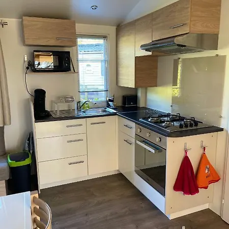 Campingplads Mobilehome Camping Lac Des Reves Lattes